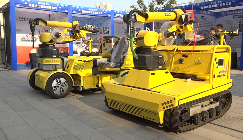 弘旭公司參加2024年度全國承壓設(shè)備及部件行業(yè)大會(圖2) 弘旭公司參加2024年度全國承壓設(shè)備及部件行業(yè)大會(圖2)